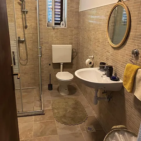 Cozy Sinj